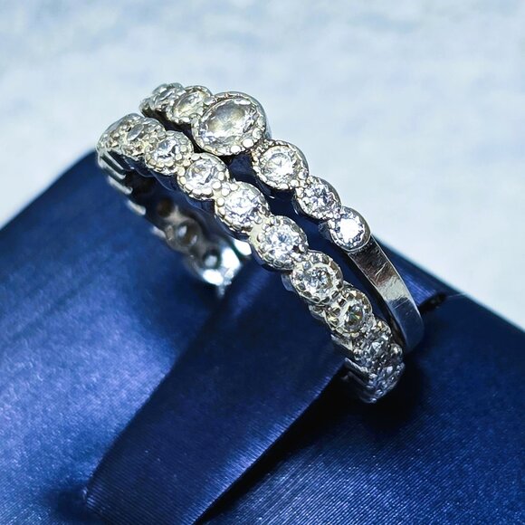 Sweet Little Set! - Picture 3 of 7